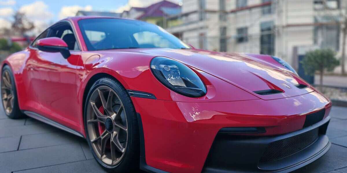 Porsche 992 2.100 km 197.000 &euro; Bretten, Stadt 75015