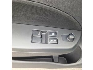 Suzuki Swift 3-Türer 1.2 Club Alufelgen Klima 72.970 km 5.990 &euro; Obrigheim-Asbach 74847