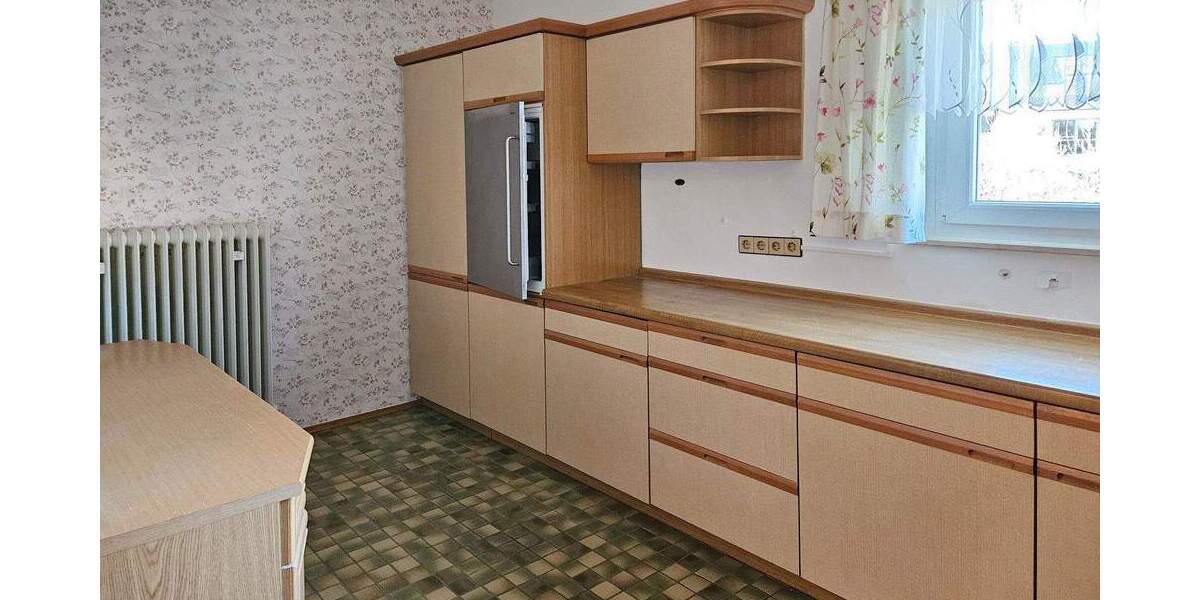 Mehrfamilienhaus, Wohnhaus Wiesloch - 4 Zimmer, 135 m&sup2;, 370.000&euro; | Angebot:25676586