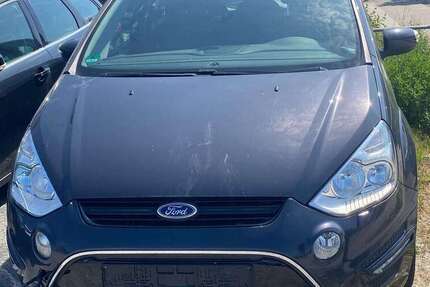 Ford Galaxy 184.000 km 3.400 &euro; Leingarten 74211