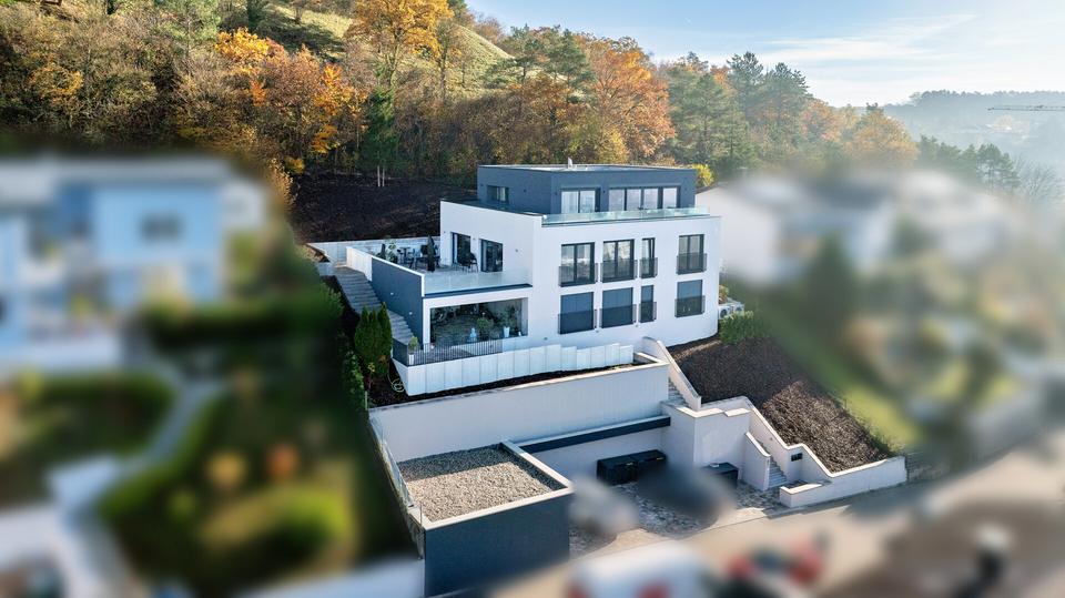 Etagenwohnung Mosbach - 3 Zimmer, 150 m&sup2;, 1.700&euro; | Angebot:25069487