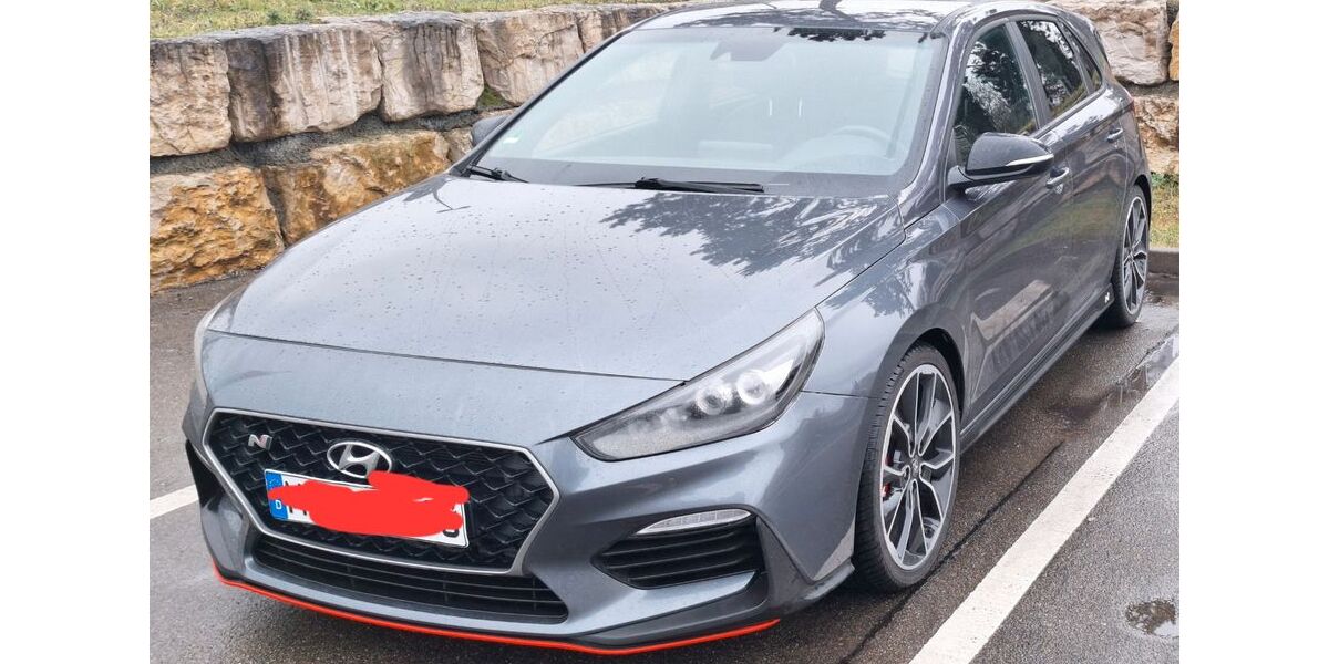 Hyundai i30 63.000 km 19.000 &euro; Heilbronn 74074
