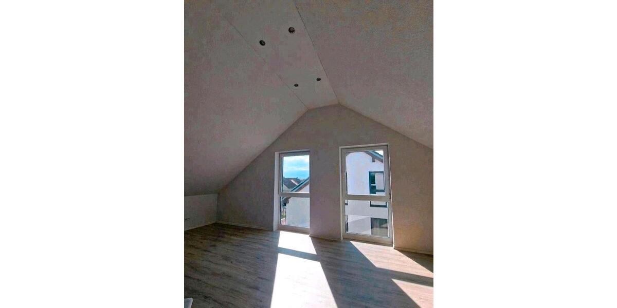 Doppelhaushälfte Neckarsulm - 9 Zimmer, 200 m&sup2;, 749.000&euro; | Angebot:25945595