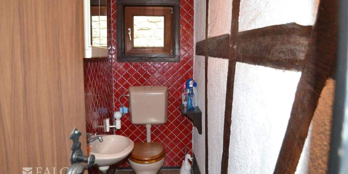 Mehrfamilienhaus, Wohnhaus Angelbachtal - 5 Zimmer, 372 m&sup2;, 350.000&euro; | Angebot:25697197