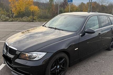 BMW 330 317.000 km 5.499 &euro; Bad Friedrichshall 74177