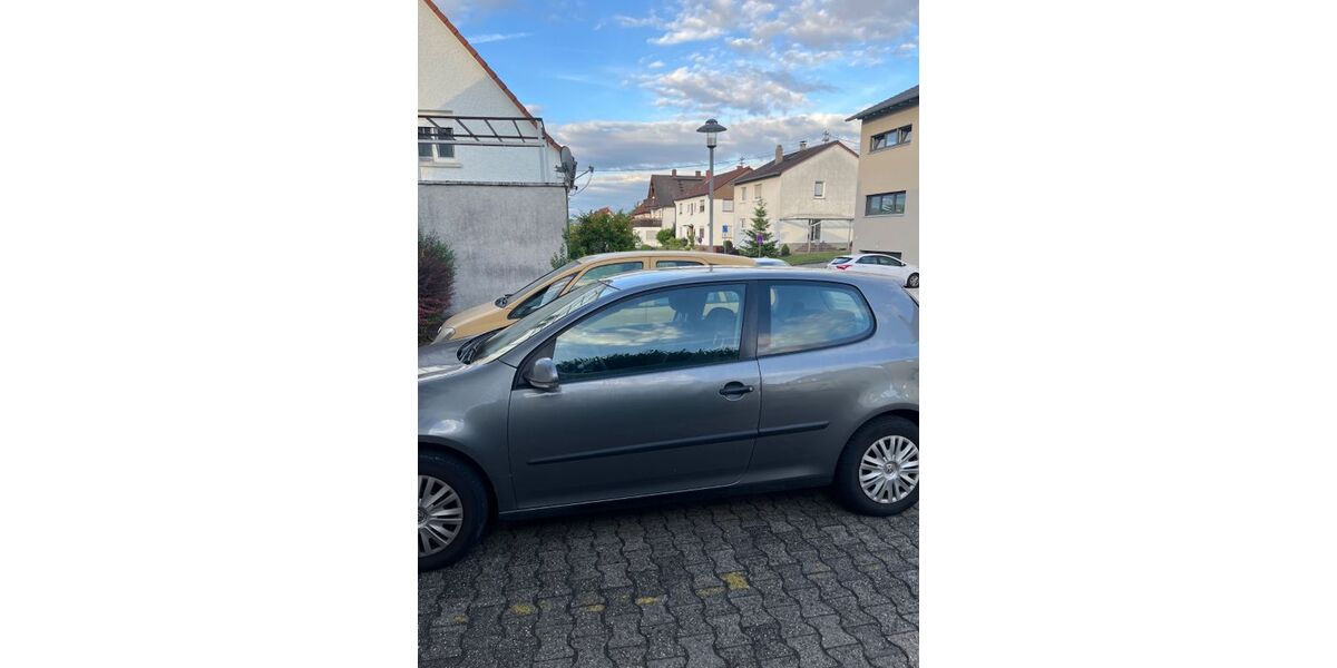 VW Golf 230.000 km 850 &euro; Leimen 69181