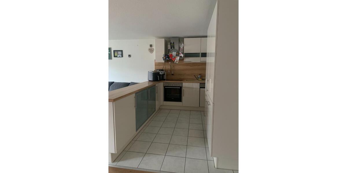 Etagenwohnung Knittlingen - 2 Zimmer, 72 m&sup2;, 900&euro; | Angebot:25886778