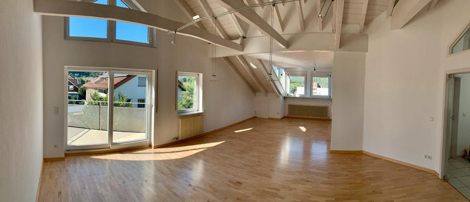 Dachgeschoßwohnung Angelbachtal - 3 Zimmer, 120 m&sup2;, 1.100&euro; | Angebot:25823523