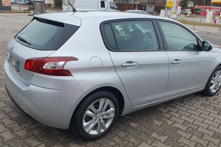 Peugeot 308 194.051 km 2.400 &euro; Mühlacker / Enzberg 75417