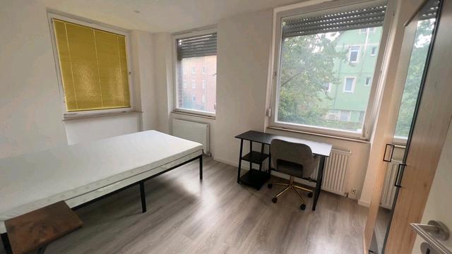 Etagenwohnung Heilbronn Kernstadt - 1 Zimmer, 15 m&sup2;, 590&euro; | Angebot:25298771