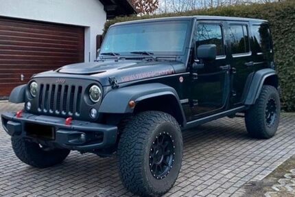 Jeep Wrangler 108.000 km 41.900 &euro; Mühlacker 75417