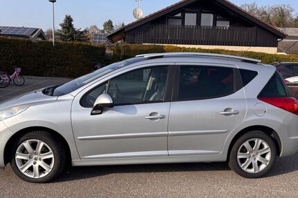 Peugeot 207 145.797 km 3.200 &euro; Maulbronn 75433