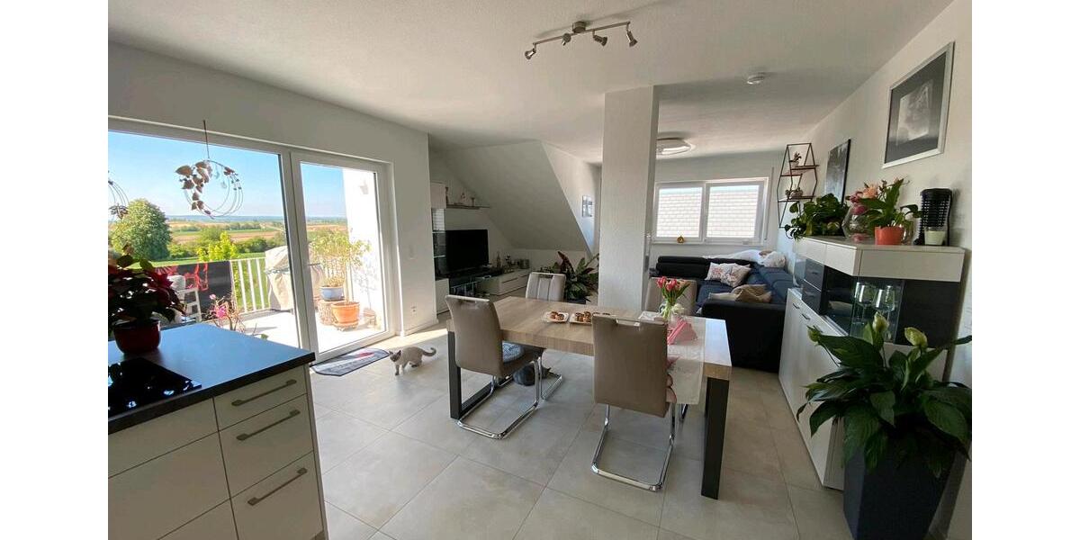 Dachgeschoßwohnung Bad Wimpfen - 3.5 Zimmer, 115 m&sup2;, 1.490&euro; | Angebot:25371403