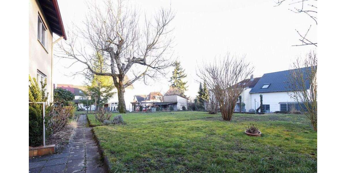 Doppelhaushälfte Bretten - 6 Zimmer, 189 m&sup2;, 549.000&euro; | Angebot:25679327