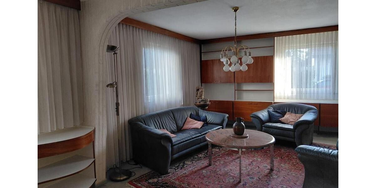 Einfamilienhaus Knittlingen - 6 Zimmer, 150 m&sup2;, 420.000&euro; | Angebot:25972197