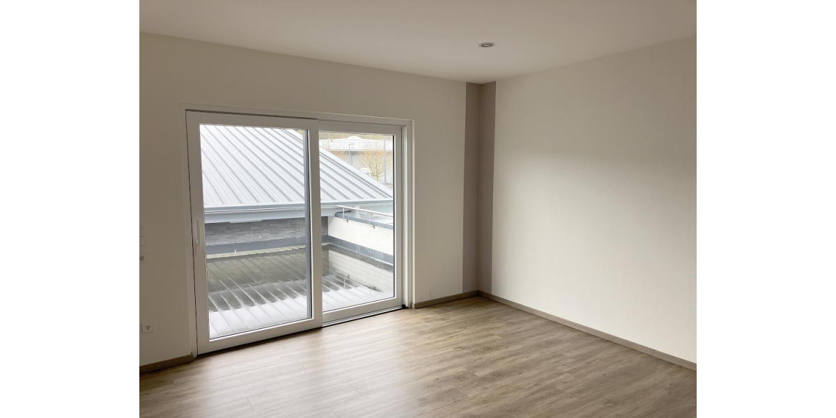 ObjNr:19152 - Besichtigen ist Pflicht! Traumhaftes und TOP gepflegtes Mischobjekt in Massenbachhausen - Zweifamilienhaus Massenbachhausen | Angebot:14924993