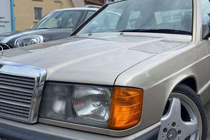 Mercedes-Benz 190 154.000 km 12.900 &euro; Bietigheim Bissingen 74321