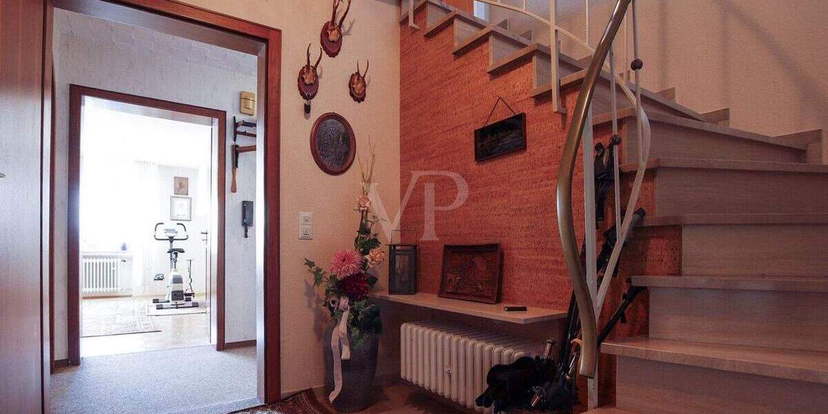 Doppelhaushälfte Bretten - 6 Zimmer, 189 m&sup2;, 549.000&euro; | Angebot:25679327