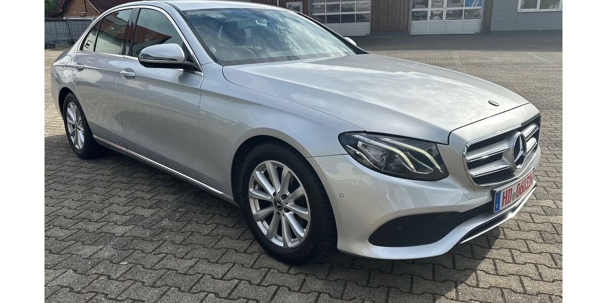 Mercedes-Benz E 220 299.800 km 14.900 &euro; Leimen 69181