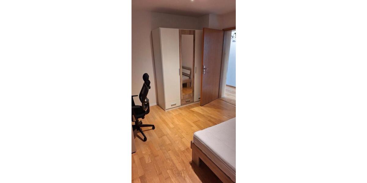 Etagenwohnung Mosbach - 3 Zimmer, 12 m&sup2;, 345&euro; | Angebot:25973916