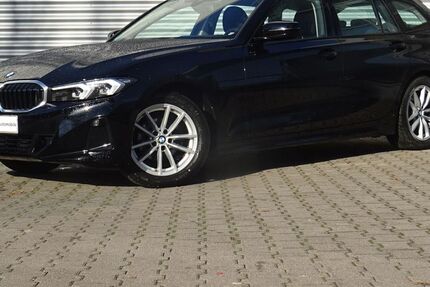 BMW 318 32.611 km 26.555 &euro; Bietigheim-Bissingen 74321