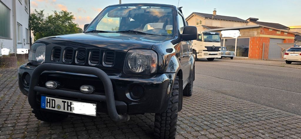 Suzuki Jimny 170.000 km 5.900 &euro; Frauenweiler 69168