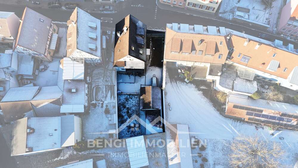 Einfamilienhaus Bretten - 9 Zimmer, 237 m&sup2;, 399.000&euro; | Angebot:24606325