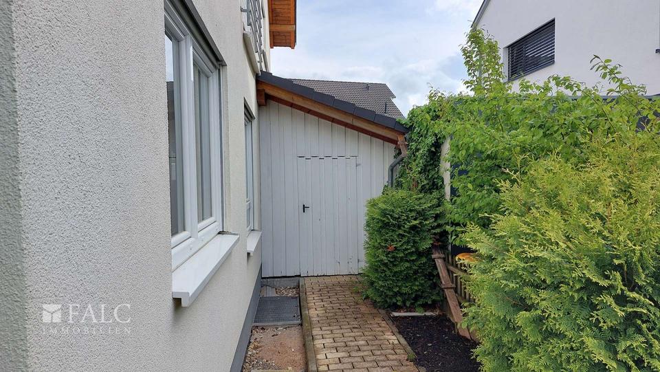 Doppelhaushälfte Dielheim - 6 Zimmer, 181 m&sup2;, 1.800&euro; | Angebot:25799397