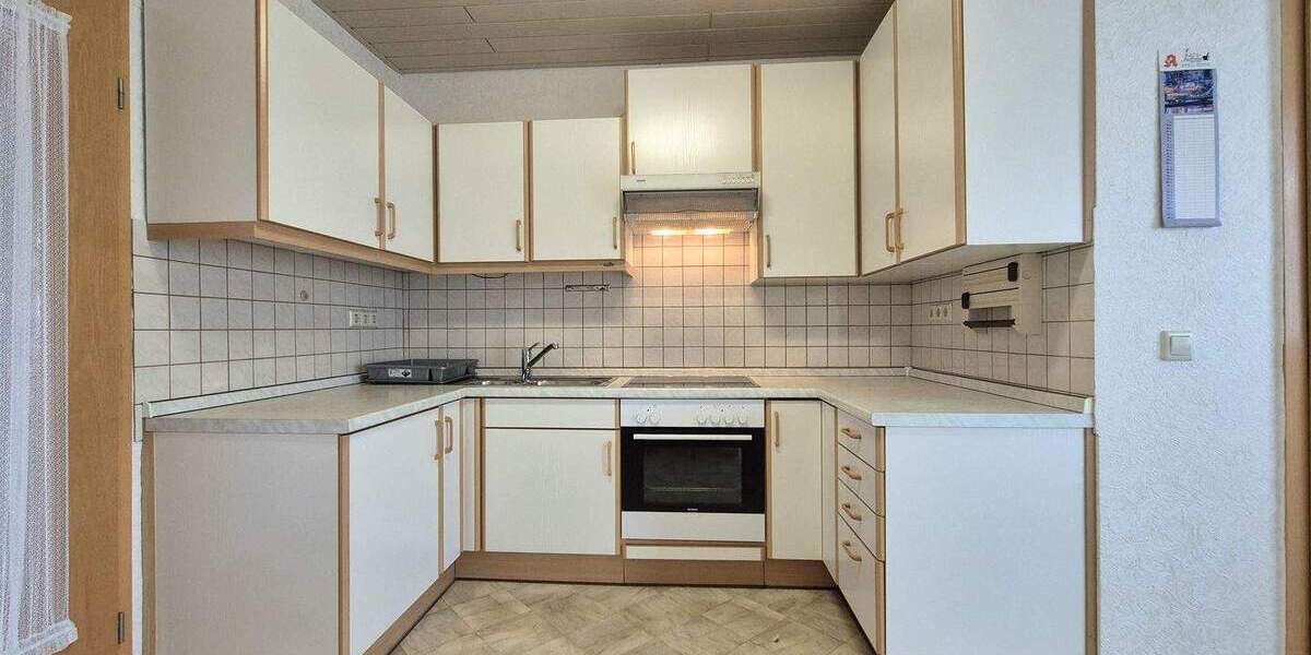 Doppelhaushälfte Bönnigheim - 6 Zimmer, 185 m&sup2;, 474.000&euro; | Angebot:25706132