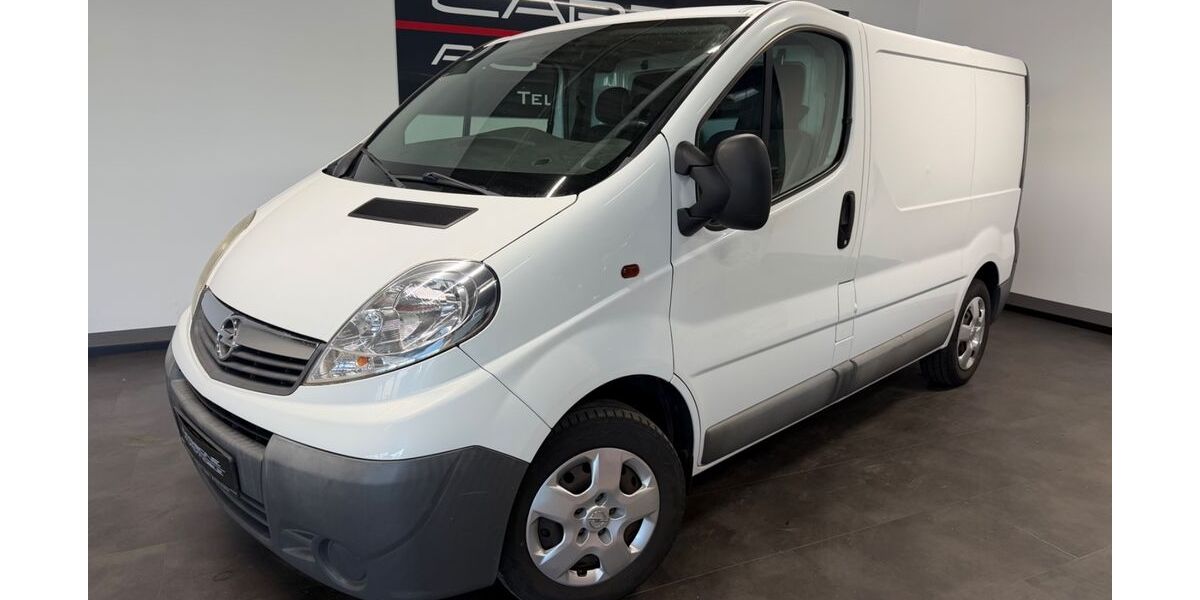 Opel Vivaro 168.000 km 5.590 &euro; Bretten 75015