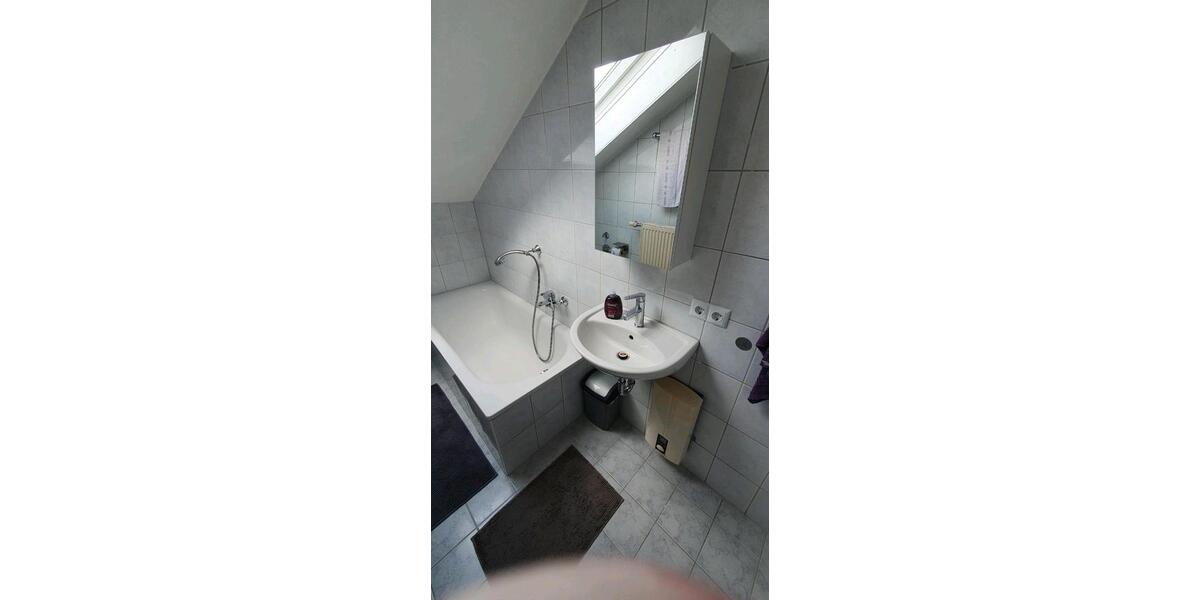 Etagenwohnung Bruchsal - 2.5 Zimmer, 63 m&sup2;, 176.000&euro; | Angebot:25783678