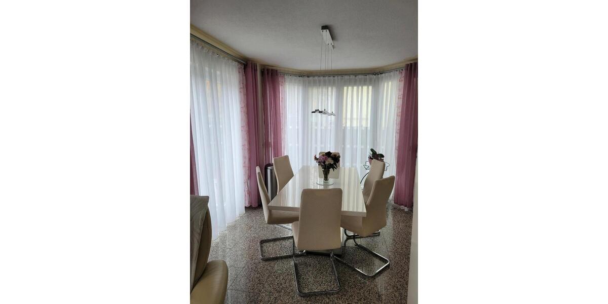 Erdgeschoßwohnung Bad Friedrichshall - 4 Zimmer, 133 m&sup2;, 540.000&euro; | Angebot:25934988