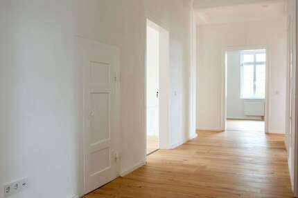 Wohnung Erligheim - 5 Zimmer, 151 m&sup2;, 1.620&euro; | Angebot:27182357