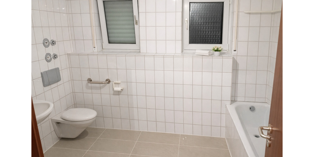 Etagenwohnung Sinsheim - 3.5 Zimmer, 90 m&sup2;, 387.000&euro; | Angebot:25948576