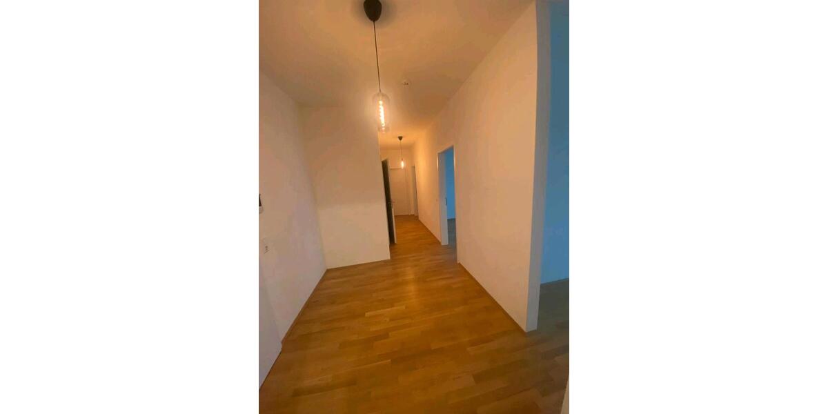 Erdgeschoßwohnung Sinsheim - 3 Zimmer, 95 m&sup2;, 1.550&euro; | Angebot:25907994