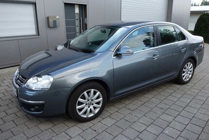 VW Jetta 157.232 km 4.850 &euro; Massenbachhausen 74252