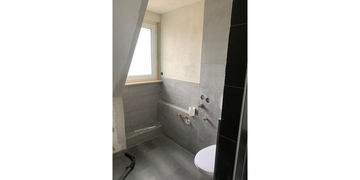 Dachgeschoßwohnung Heilbronn Kernstadt - 3 Zimmer, 85 m&sup2;, 1.300&euro; | Angebot:25945165