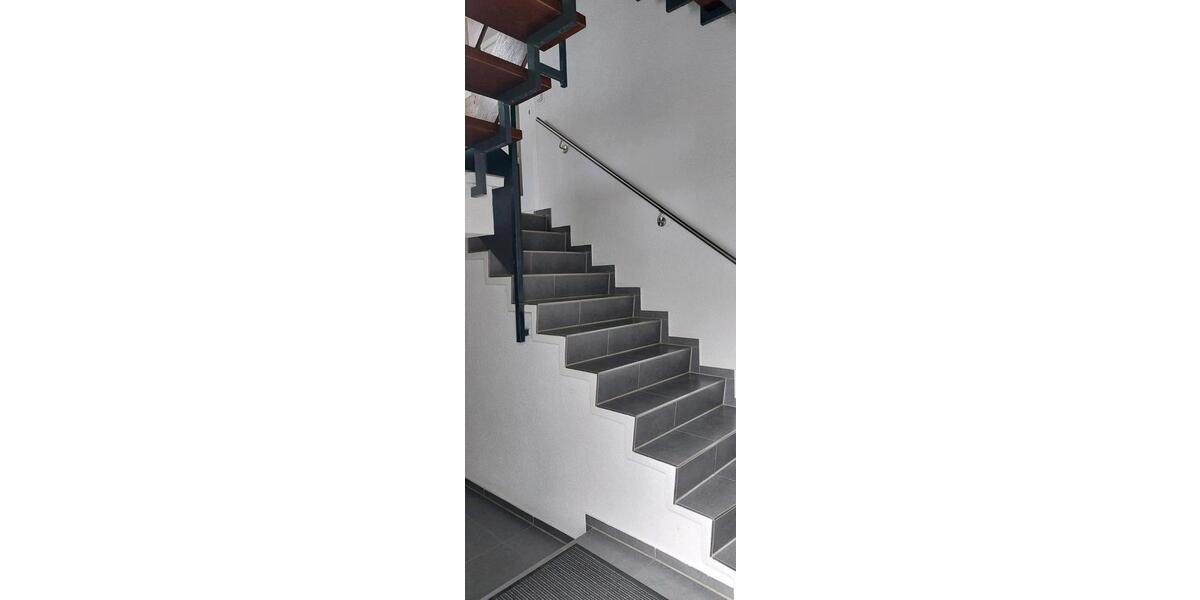 Mehrfamilienhaus, Wohnhaus Leingarten - 7 Zimmer, 159 m&sup2;, 480.000&euro; | Angebot:26681438