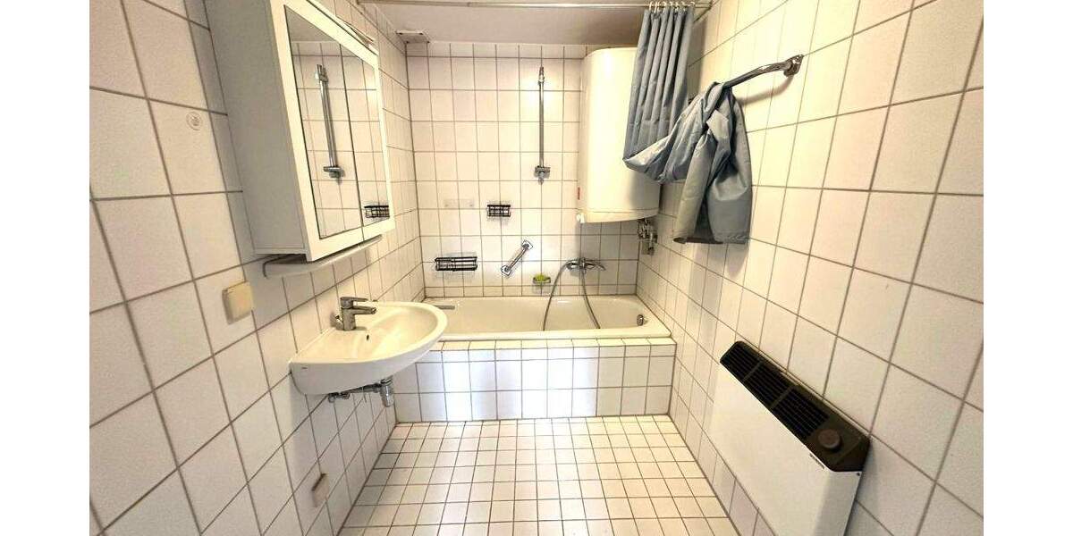 Einfamilienhaus Lobbach / Waldwimmersbach Waldwimmersbach - 9 Zimmer, 200 m&sup2;, 299.000&euro; | Angebot:25693260