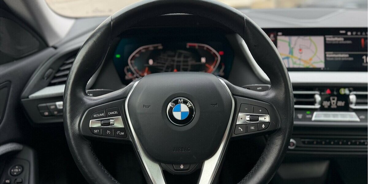 BMW 218 Gran Coupe d Advantage Panorama Navi 200.000 km 16.490 &euro; Neckarsulm 74172