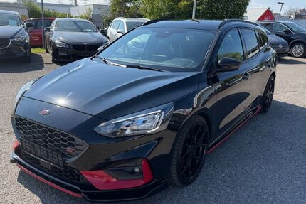 Ford Focus 130.000 km 16.990 &euro; Heilbronn 74080