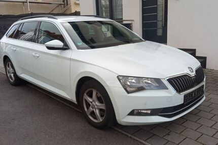 Skoda Superb 234.743 km 10.700 &euro; Heilbronn 74074