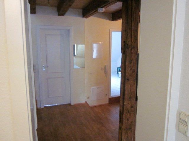 Dachgeschoßwohnung Brackenheim - 3 Zimmer, 73 m&sup2;, 180.000&euro; | Angebot:27261723