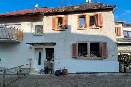 Haus Eppingen - 14 Zimmer, 250 m&sup2;, 599.000&euro; | Angebot:26582581