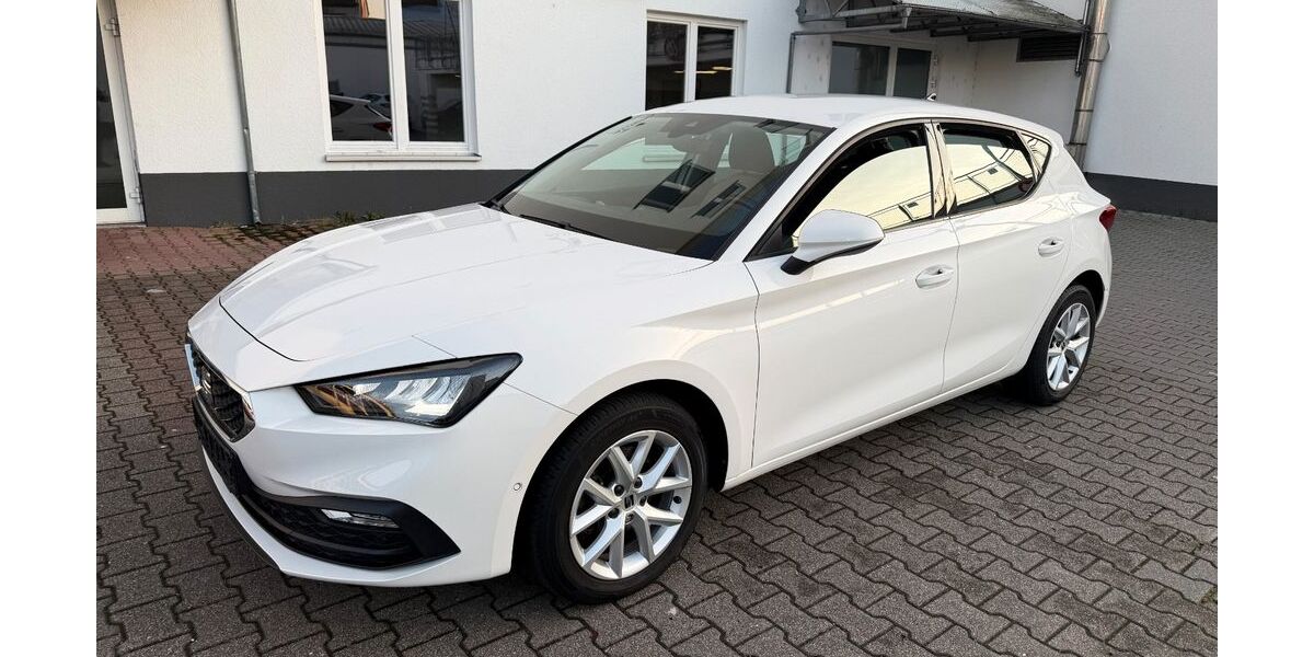 Seat Leon 53.000 km 16.999 &euro; Heilbronn 74074