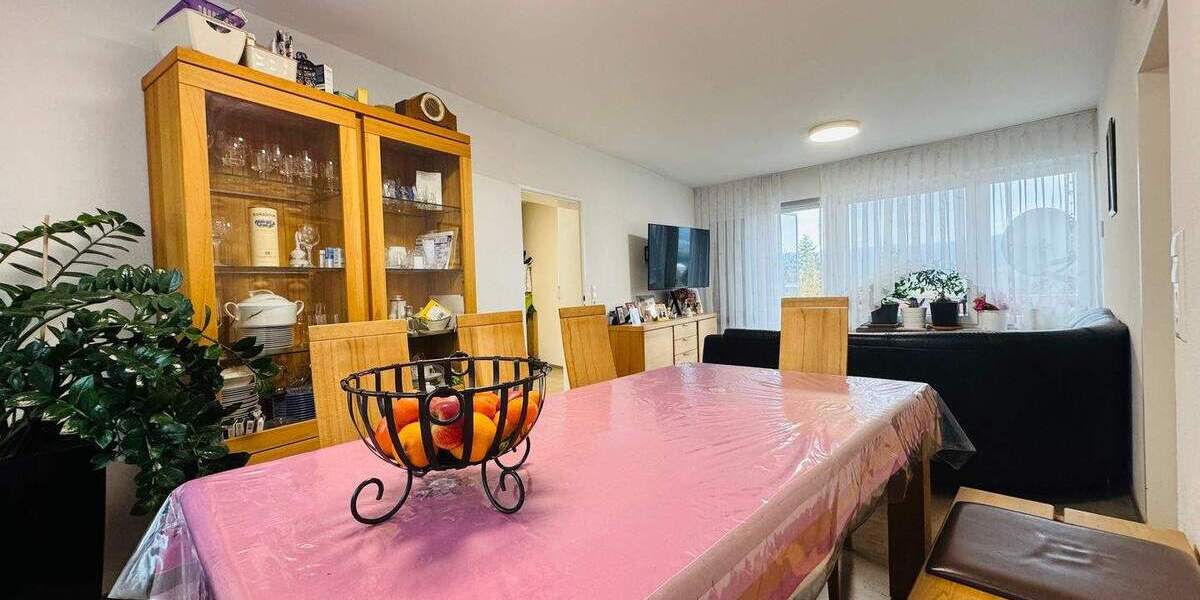 Etagenwohnung Güglingen - 4 Zimmer, 87 m&sup2;, 282.000&euro; | Angebot:25813138