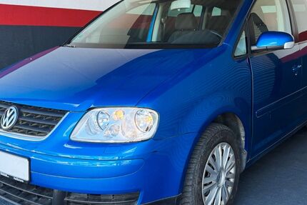 VW Touran 220.000 km 990 &euro; Heilbronn 74078