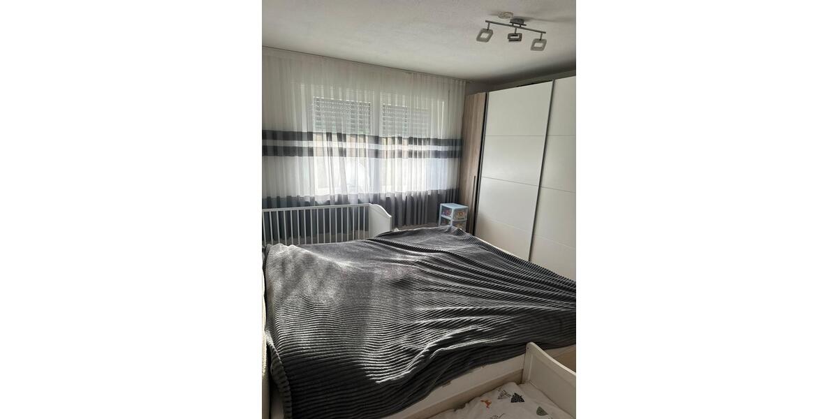 Etagenwohnung Walheim - 3 Zimmer, 63 m&sup2;, 850&euro; | Angebot:25407138
