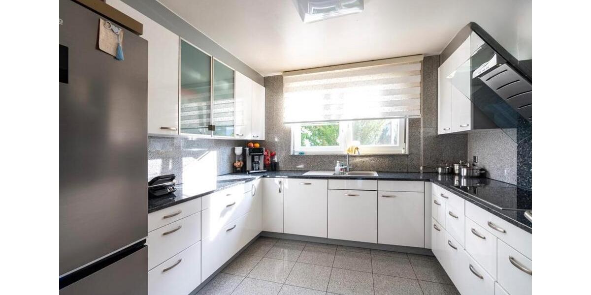 Einfamilienhaus Schwaigern - 6 Zimmer, 180 m&sup2;, 590.000&euro; | Angebot:24534865