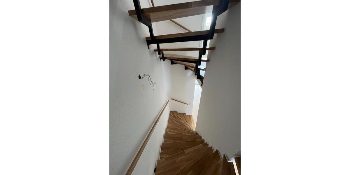 Reihenhaus Weingarten (Baden) - 5.5 Zimmer, 111 m&sup2;, 1.715&euro; | Angebot:24830170